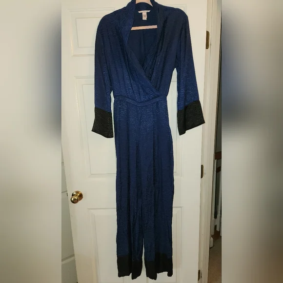 Victoria's Secret Blue Satin Lounge Jumpsuit Womens Size Small Wide Leg Belted - Picture 7 of 7